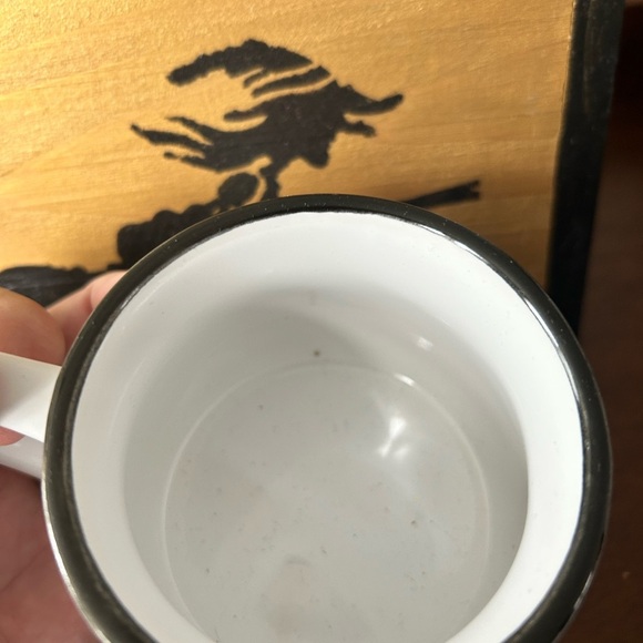 Perfectly wicked cauldron shaped white mug- for the perfect friend- new - Picture 6 of 9